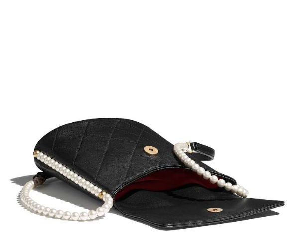 chanel Small Hobo Bag black